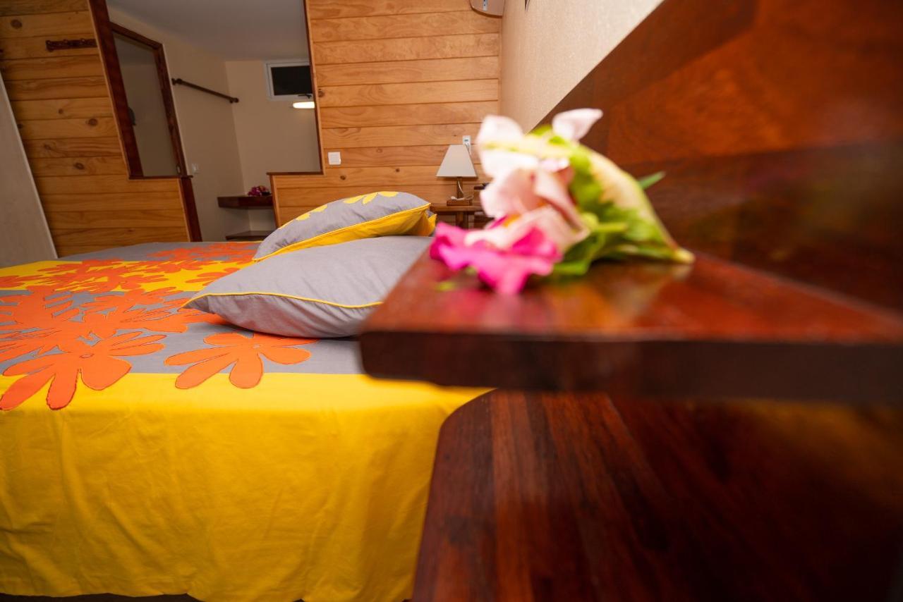 Bora Bora Holiday'S Lodge Eksteriør bilde
