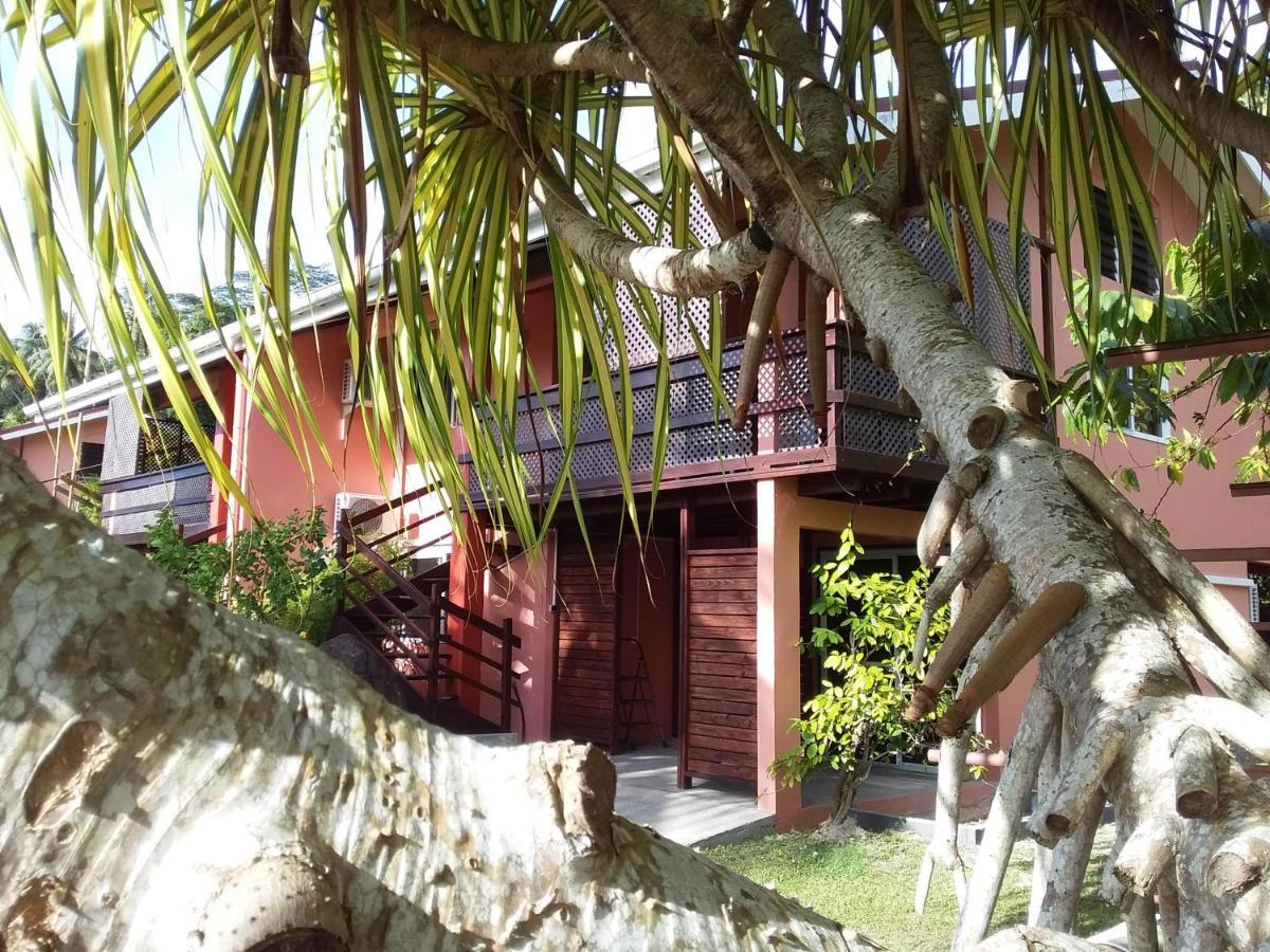 Bora Bora Holiday'S Lodge Eksteriør bilde
